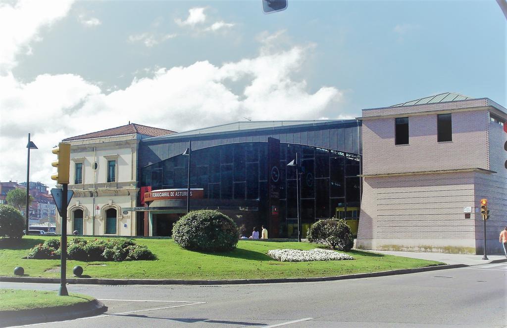 Espacio Gijon Poniente Exterior foto