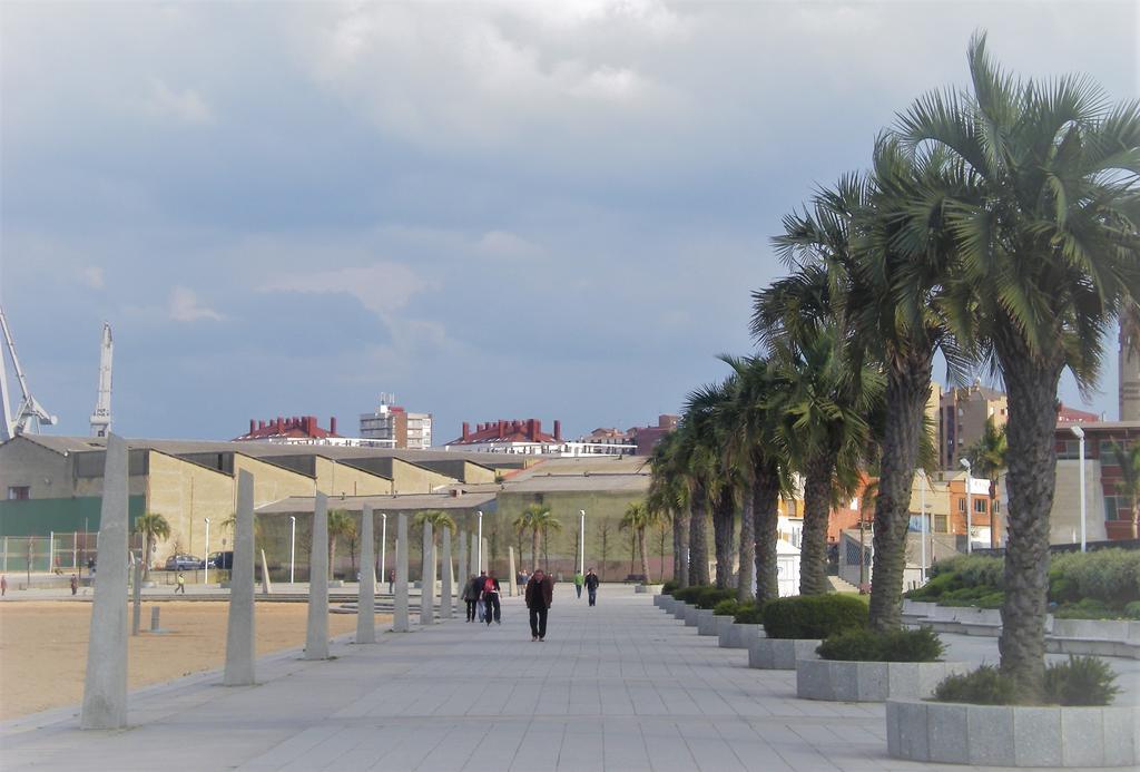 Espacio Gijon Poniente Exterior foto